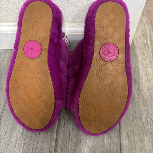 UGG BERRYLICIOUS MOCASSIN Slides Platform Shearling Slippers Logo Strap Sandals - Picture 6 of 10